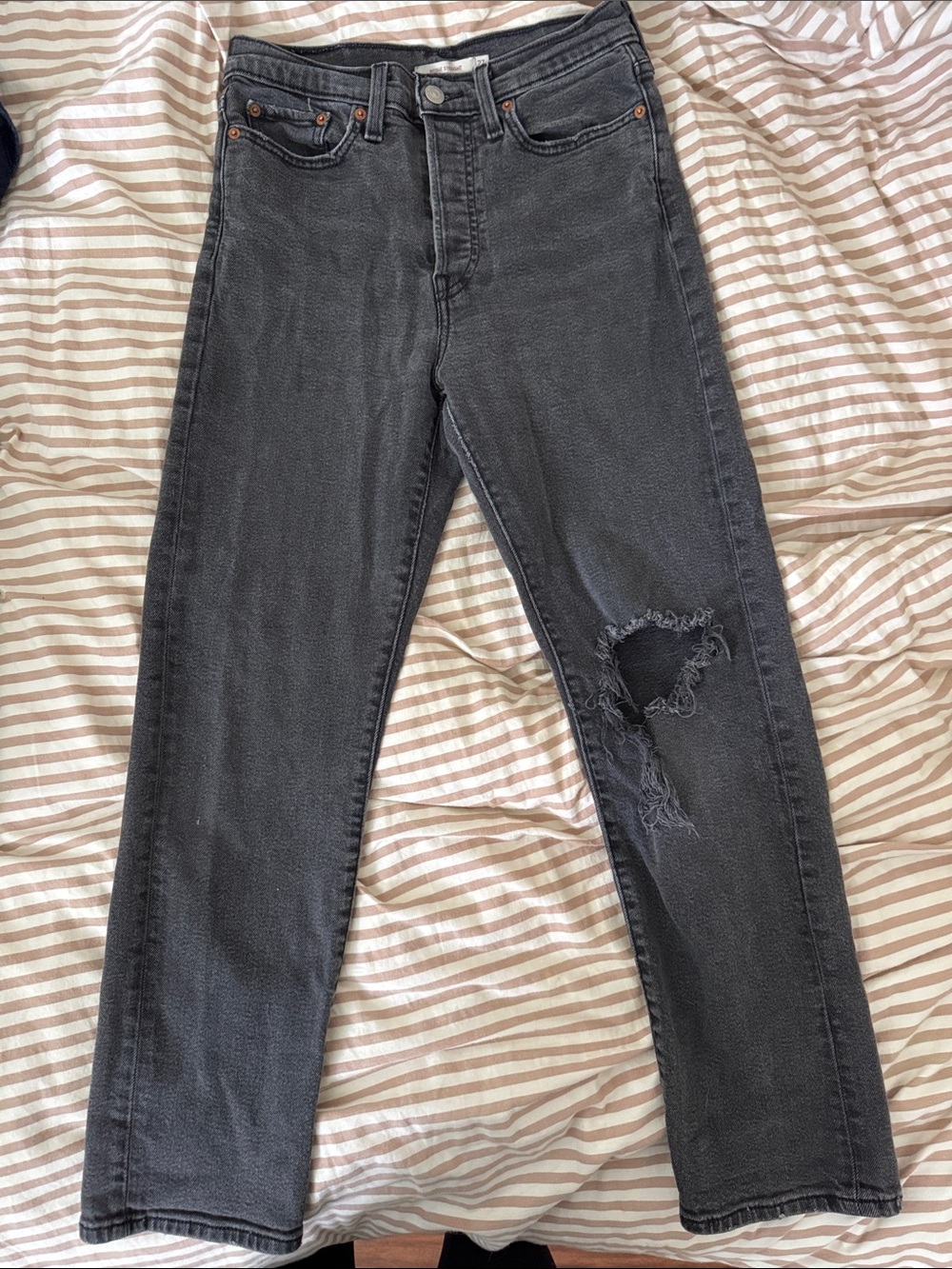 Levi’s wedgie straight grey/black jeans